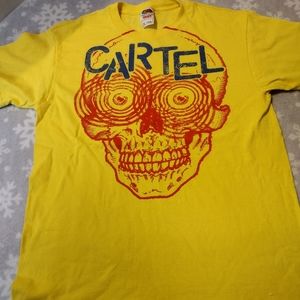 Yellow Men's Medium Skull Shirt Cartel excellent used condition.
